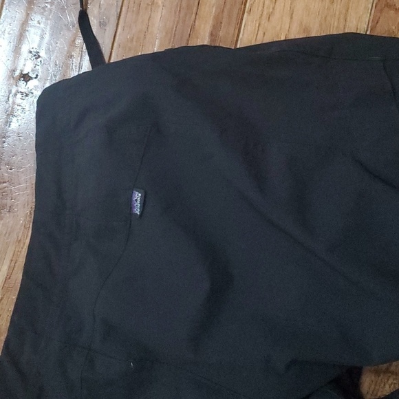 Patagonia black polyester crop hiking pants 21221S0 - Picture 7 of 7